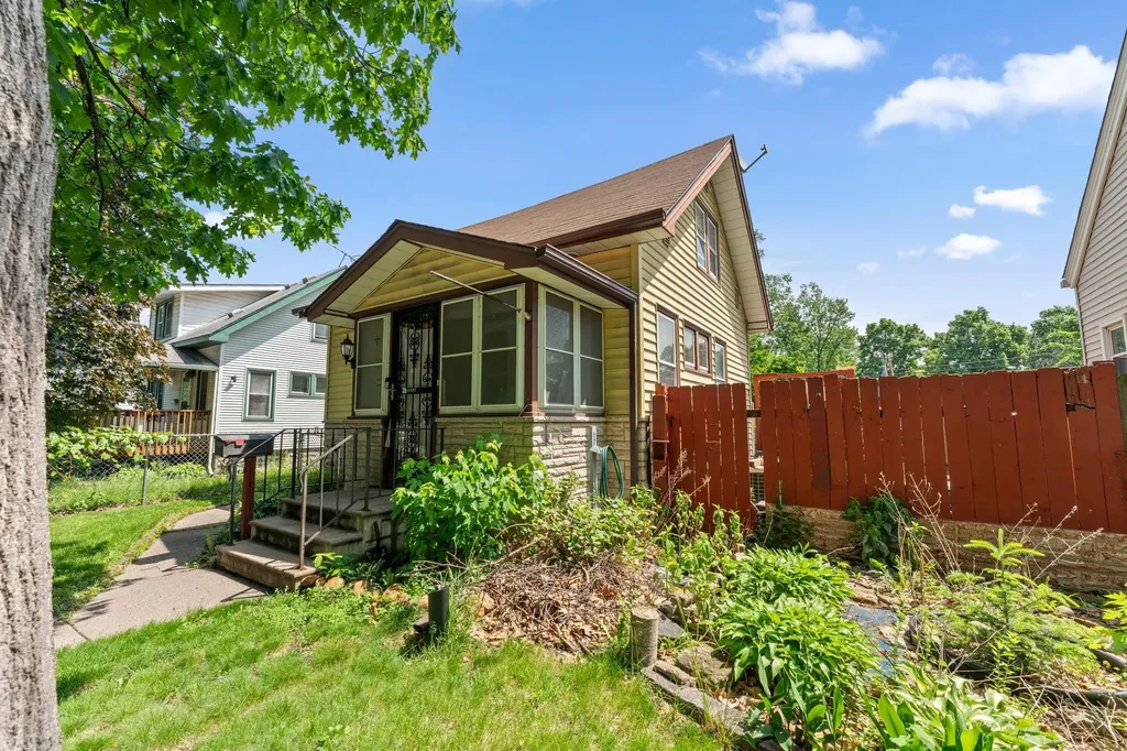 4514 Bryant Avenue N Minneapolis MN 55412