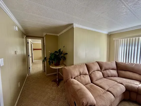 223 10th Avenue Worthington MN 56187