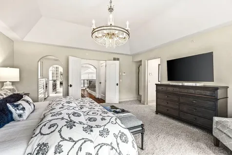 1660 Carriage Path Golden Valley MN 55422