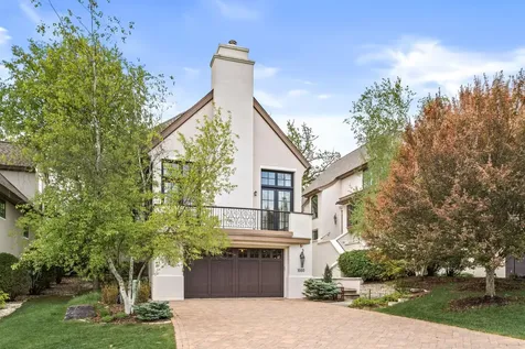 1660 Carriage Path Golden Valley MN 55422