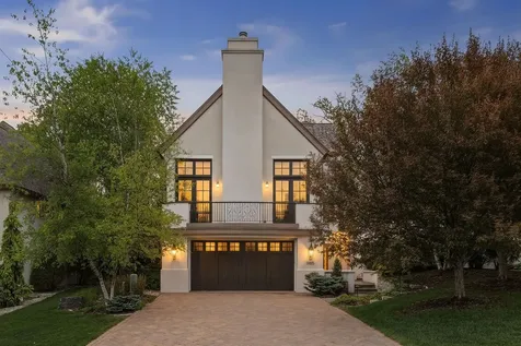1660 Carriage Path Golden Valley MN 55422