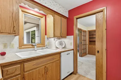 6221 Hansen Road Edina MN 55436