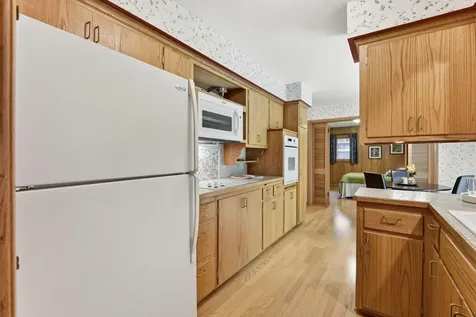 6221 Hansen Road Edina MN 55436