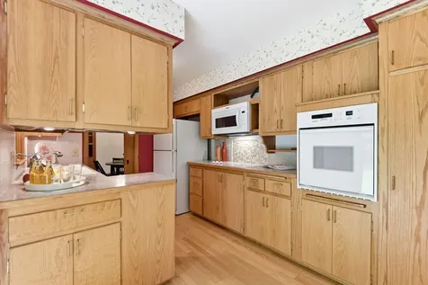 6221 Hansen Road Edina MN 55436