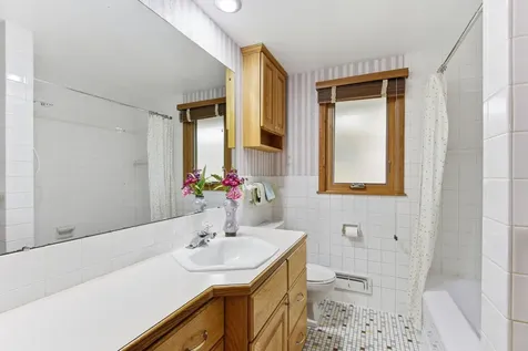 6221 Hansen Road Edina MN 55436