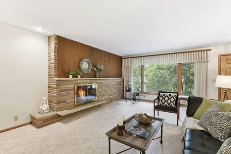 6221 Hansen Road Edina MN 55436