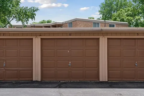 9141 Highway 55 Golden Valley MN 55427
