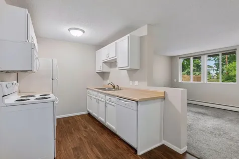 9141 Highway 55 Golden Valley MN 55427