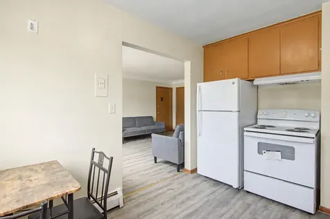 1339 Conway Street Saint Paul MN 55106