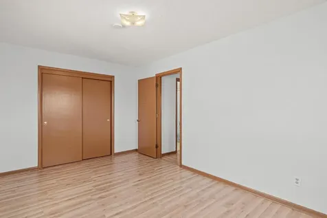 1339 Conway Street Saint Paul MN 55106