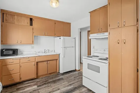 1339 Conway Street Saint Paul MN 55106