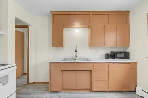 1339 Conway Street Saint Paul MN 55106