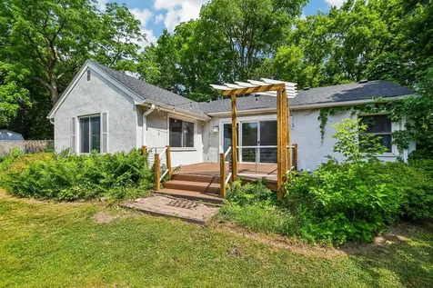 2165 11th Street White Bear Lake MN 55110