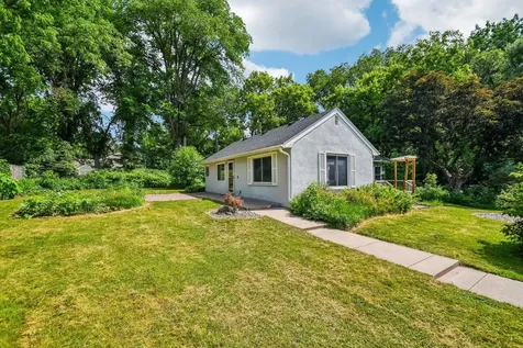 2165 11th Street White Bear Lake MN 55110