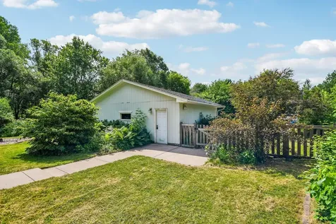 2165 11th Street White Bear Lake MN 55110