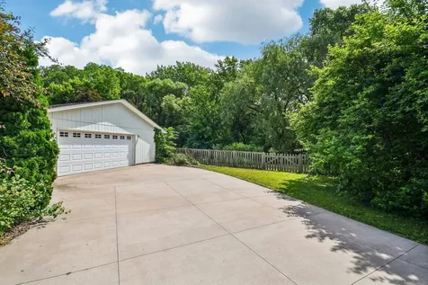 2165 11th Street White Bear Lake MN 55110
