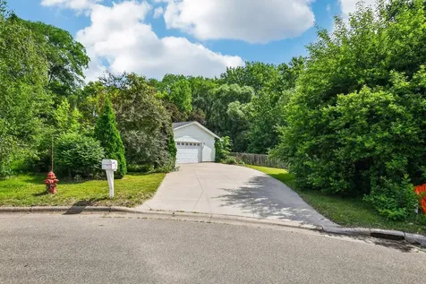 2165 11th Street White Bear Lake MN 55110