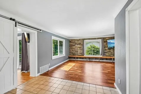 2165 11th Street White Bear Lake MN 55110
