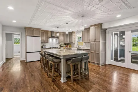 13305 Marystown Road Shakopee MN 55379