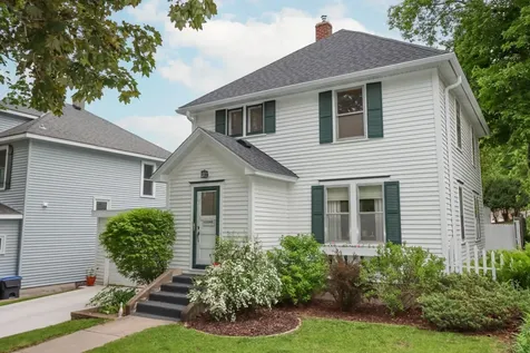 321 Center Street Mankato MN 56001