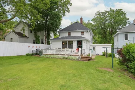 321 Center Street Mankato MN 56001