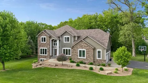 18291 Jacquard Path Lakeville MN 55044
