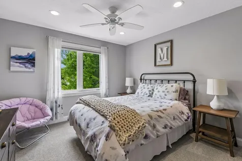 18291 Jacquard Path Lakeville MN 55044