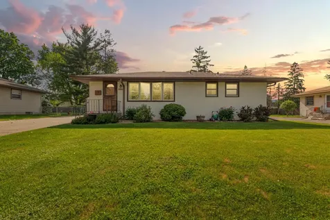 7049 Ewing Avenue N Brooklyn Center MN 55429