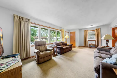 7049 Ewing Avenue N Brooklyn Center MN 55429