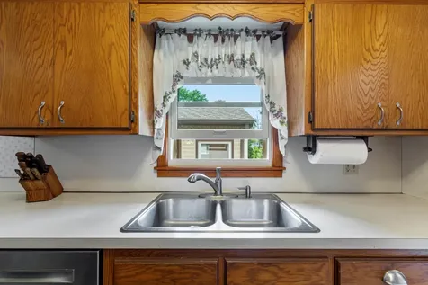 7049 Ewing Avenue N Brooklyn Center MN 55429