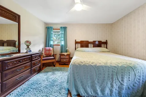 7049 Ewing Avenue N Brooklyn Center MN 55429