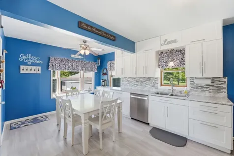 573 Stearns Avenue E Eden Valley MN 55329