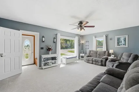 573 Stearns Avenue E Eden Valley MN 55329