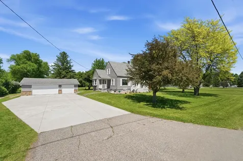 573 Stearns Avenue E Eden Valley MN 55329