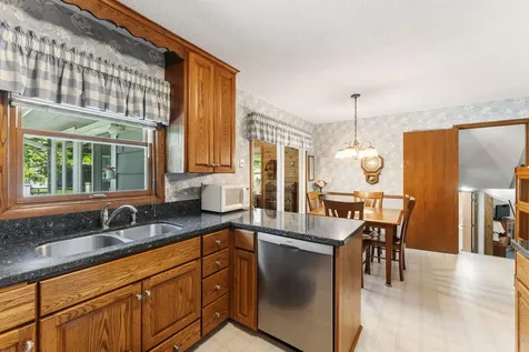 3645 Rolling View Drive White Bear Lake MN 55110