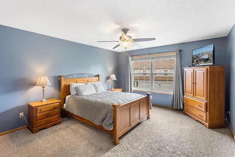 2033 Poppy Drive Chanhassen MN 55317