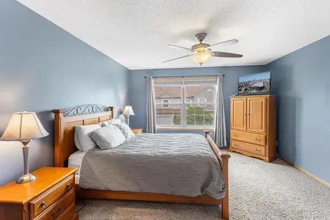 2033 Poppy Drive Chanhassen MN 55317