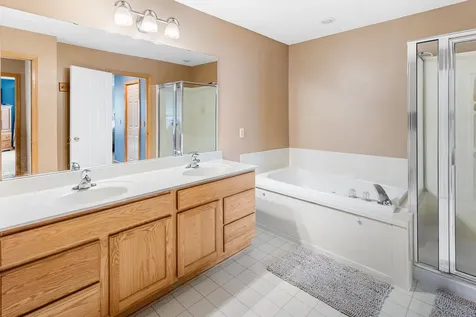 2033 Poppy Drive Chanhassen MN 55317