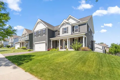 3863 Founders Path Chaska MN 55318