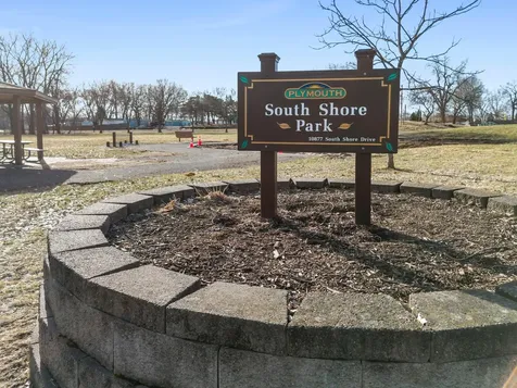 10806 S Shore Drive Plymouth MN 55441