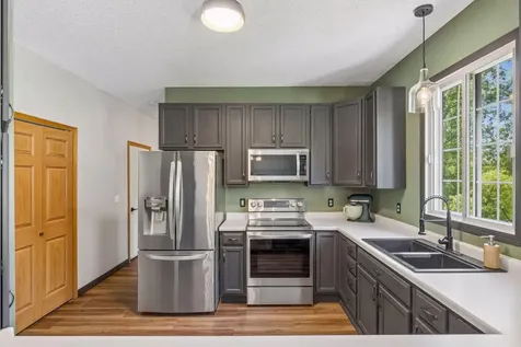 3200 Juniper Circle Woodbury MN 55125