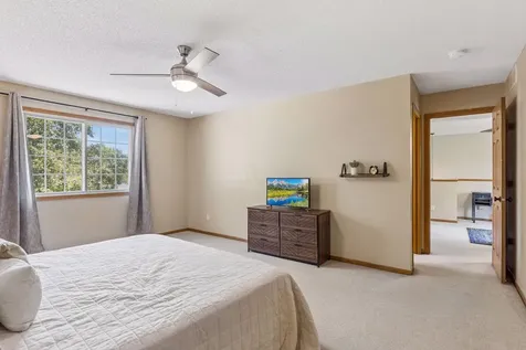 3200 Juniper Circle Woodbury MN 55125
