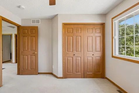 3200 Juniper Circle Woodbury MN 55125
