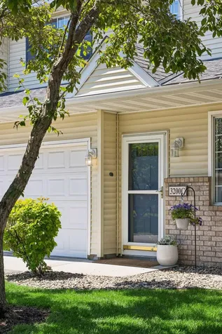 3200 Juniper Circle Woodbury MN 55125