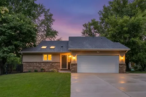 8153 172nd Street W Lakeville MN 55044