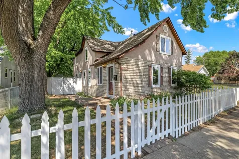 1106 5th Avenue S South Saint Paul MN 55075