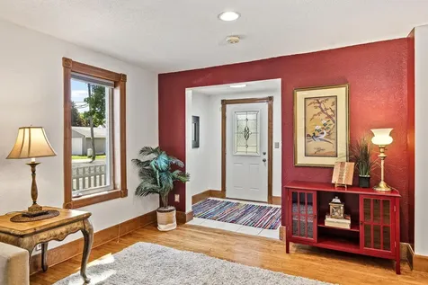 1106 5th Avenue S South Saint Paul MN 55075