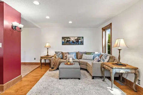 1106 5th Avenue S South Saint Paul MN 55075