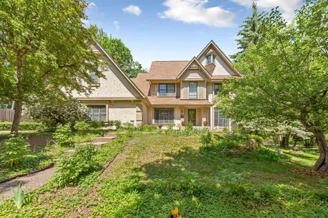 13575 Harwell Path Apple Valley MN 55124