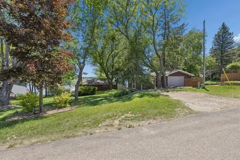 13223 80th Street NW Annandale MN 55302